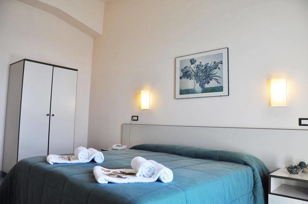 Hotel L'Approdo Di Angelino Pizzolungo Exteriér fotografie